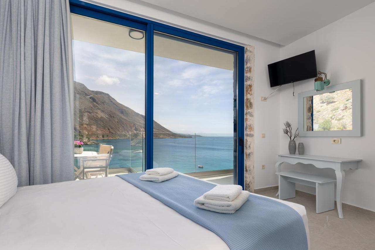 Molos * Loutro