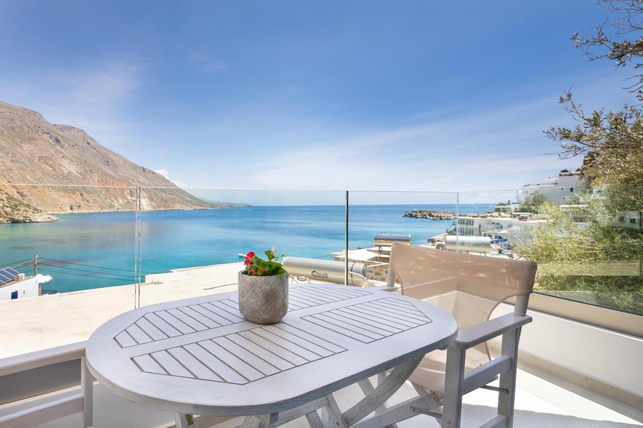 Molos * Loutro