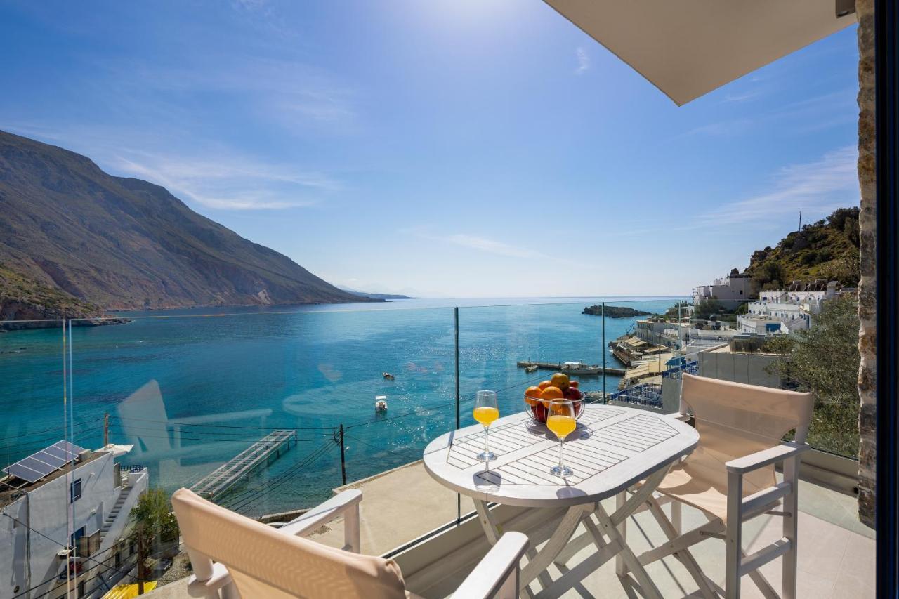 Molos Aparthotel *