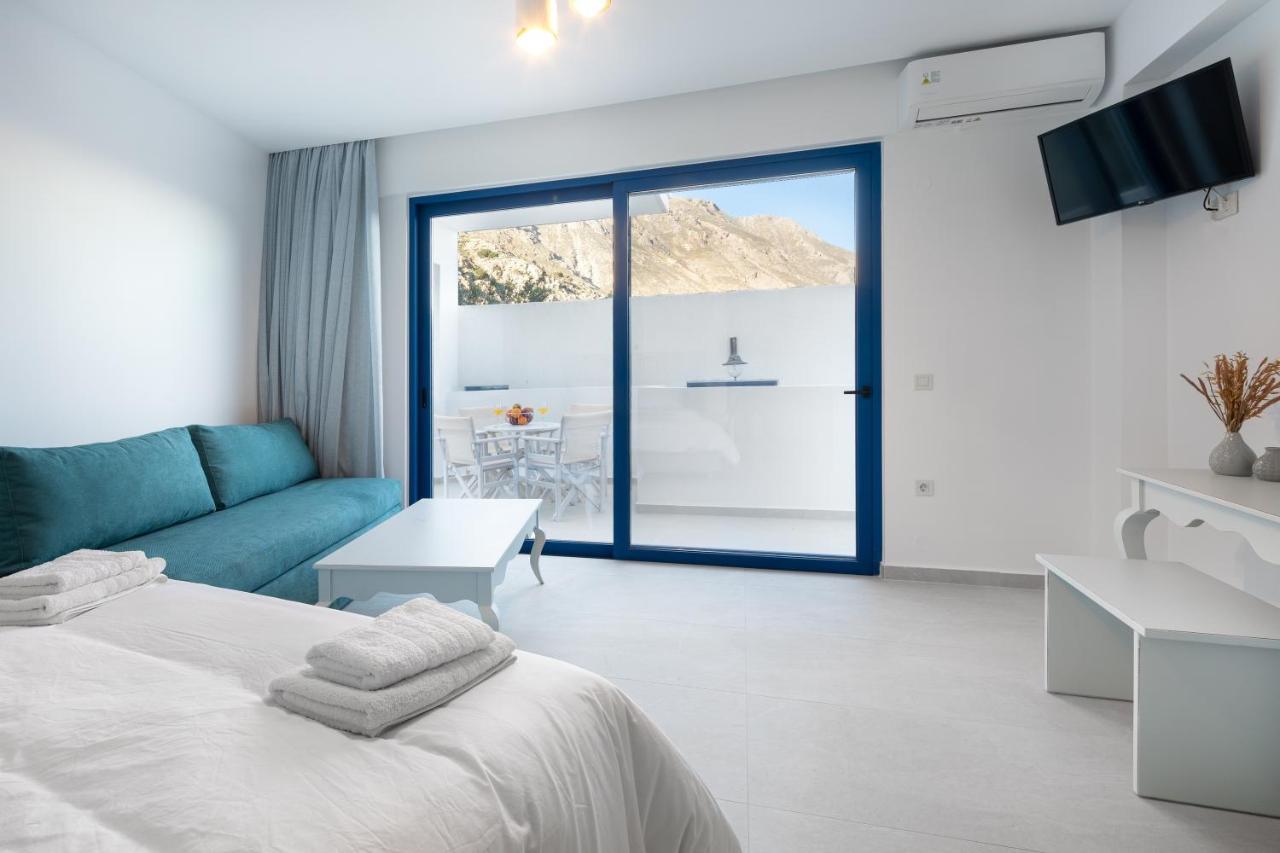 Molos Aparthotel Loutro
