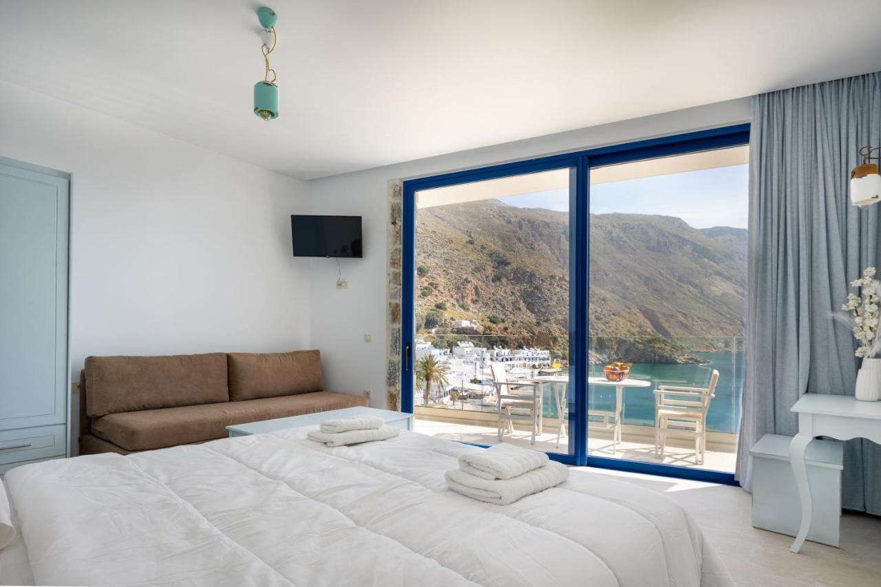 Apartahotel Molos *